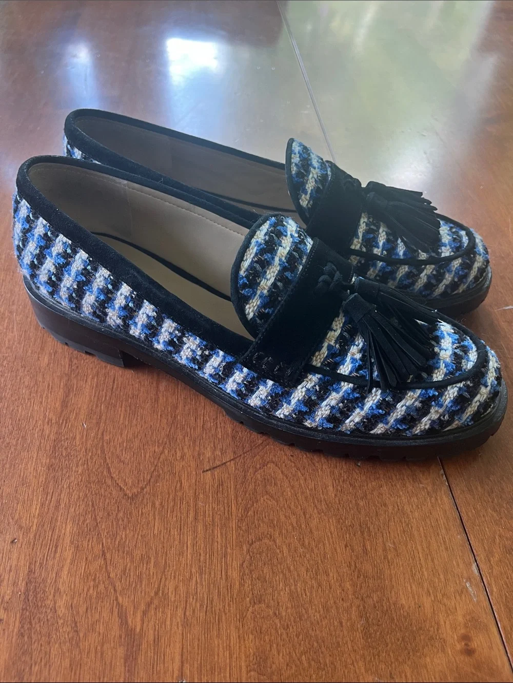 Ann Taylor Lug Sole Tweed Tassel Plaid Black/Royal Blue Loafers size 7